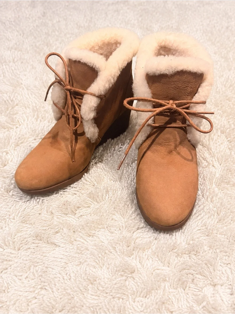 Women's Shearling-Lined Suede Ankle Boots - Tan
